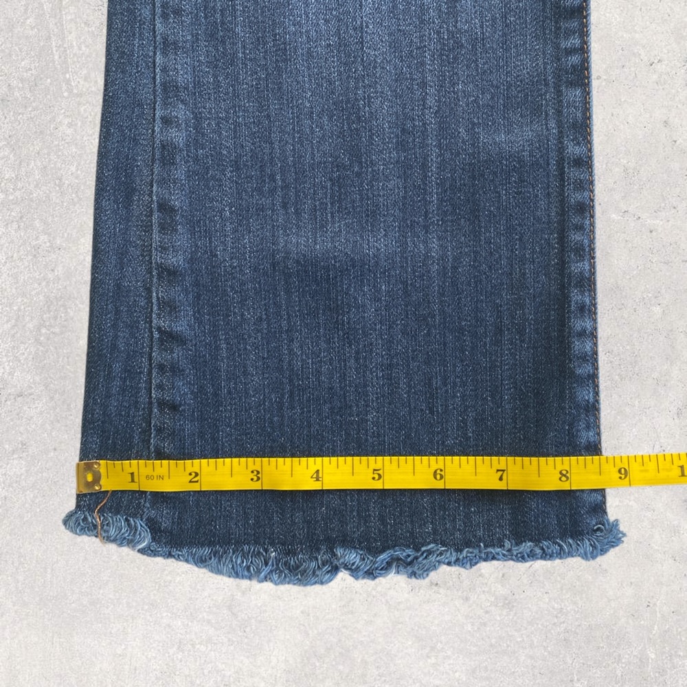 Lucky Brand Classic Fit Crop Dark Denim Jeans - Women’s Size: 10/30 - Picture 4 of 11